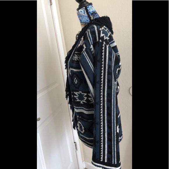 Anthropologie Dolan Cardigan Blue Aztec Print - Picture 3 of 5